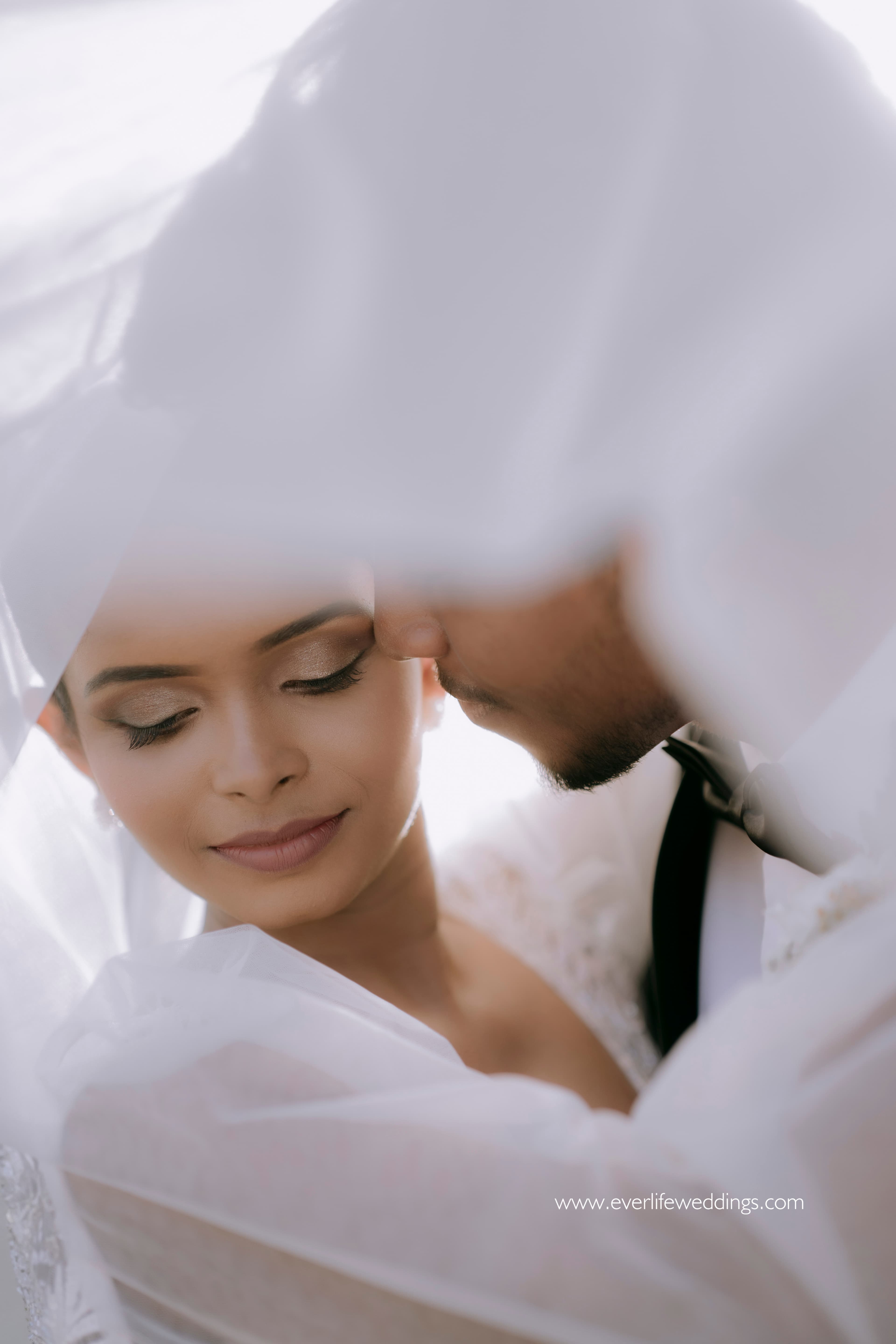 Shavindu & Sewmini - Wedding session